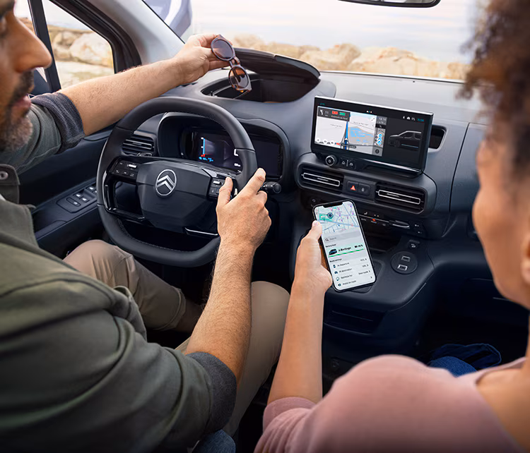 ËBerlingo keyppoint3 connectivite 750x642